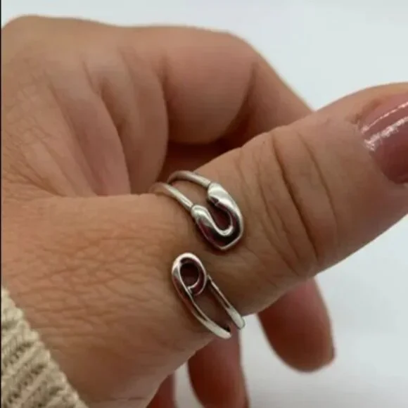 Boho Chic Sterling Silver Safety Pin Thumb Ring - Adjustable Safety Pin Design - Picture 1 of 4